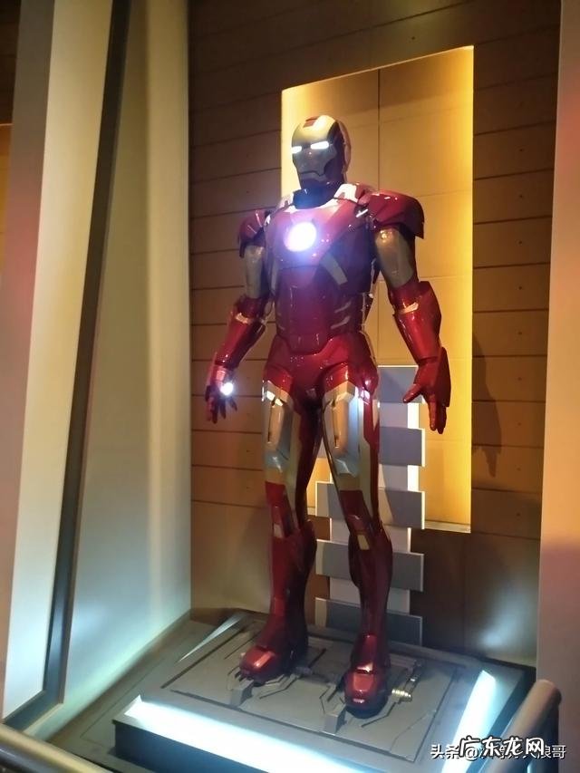 大家好，现在的夏天异常炎热，不想去上班怎么办？