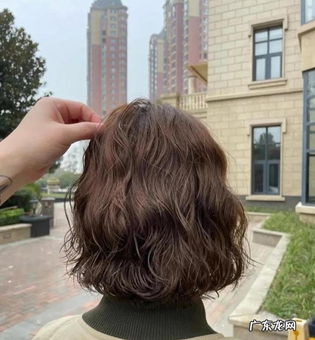 鹅蛋脸适合的最佳发型 中短发 2022鹅蛋脸最火发型中短发