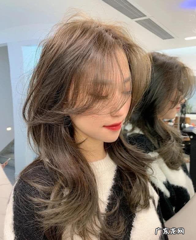 偏黑偏黄白头发多适合染什么发色 头发黑又长得快适合染什么发色