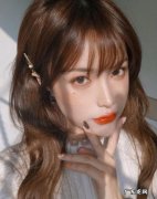 偏黑偏黄白头发多适合染什么发色 头发黑又长得快适合染什么发色