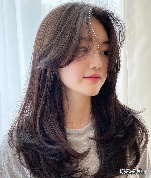 小个子黑长直发型 黑长直的减龄发型