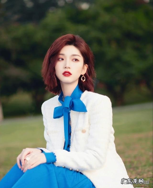 小个子黑长直发型 黑长直的减龄发型