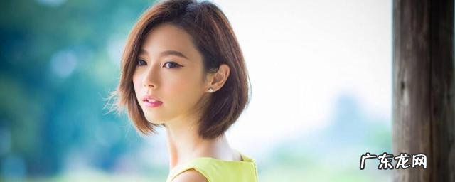 2022年新女强人发型 2022年最流行的发型中长发中短发