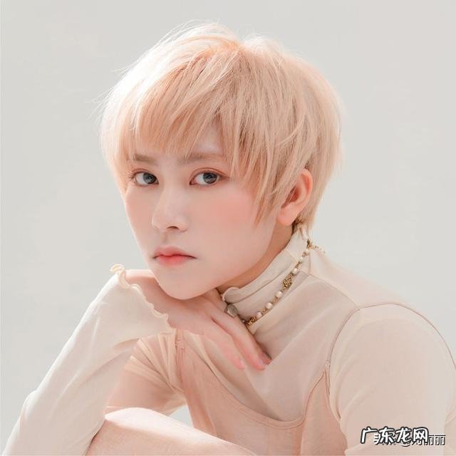 2022年女士流行超短发 2022年流行中短女发