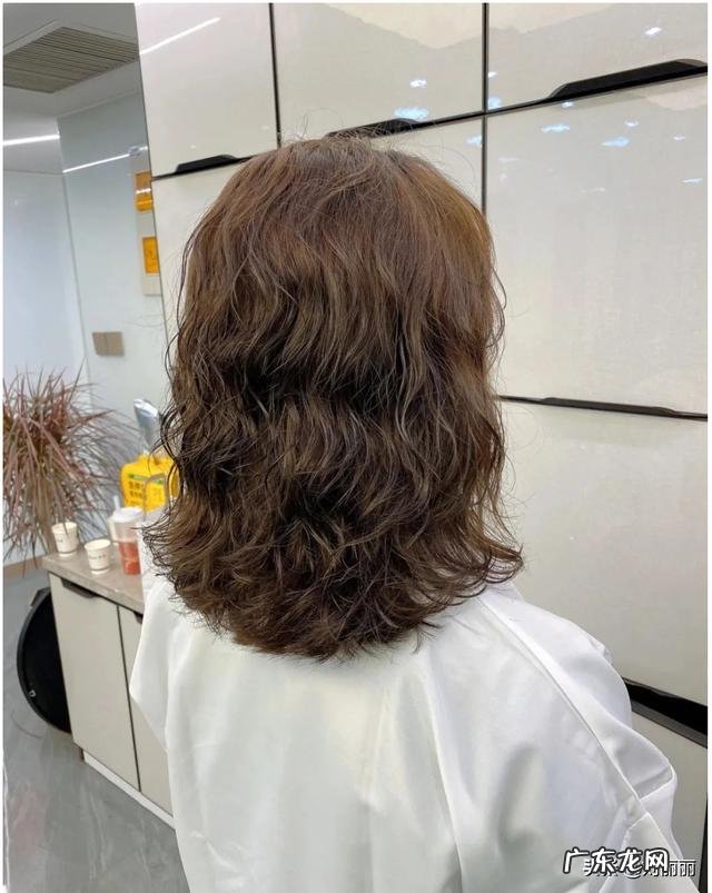 最自然的烫发发型 推荐几款烫发发型