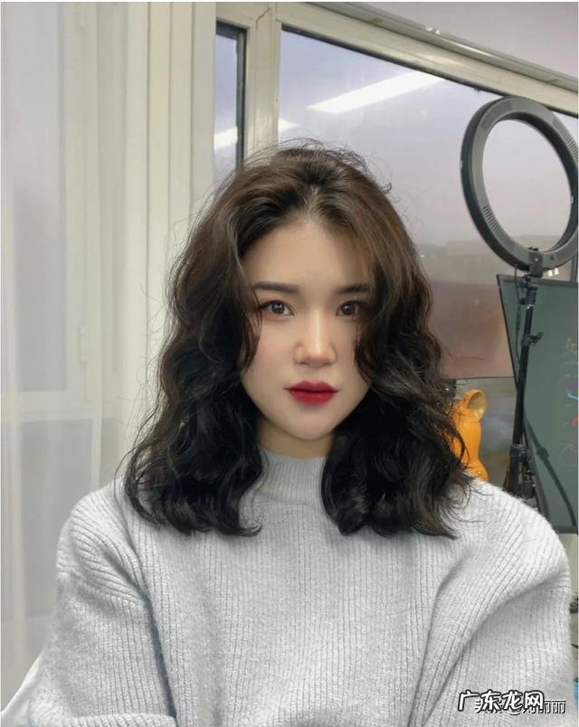 最自然的烫发发型 推荐几款烫发发型