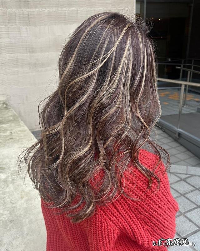 2020年最流行女超短发 2020年最火的女发教程