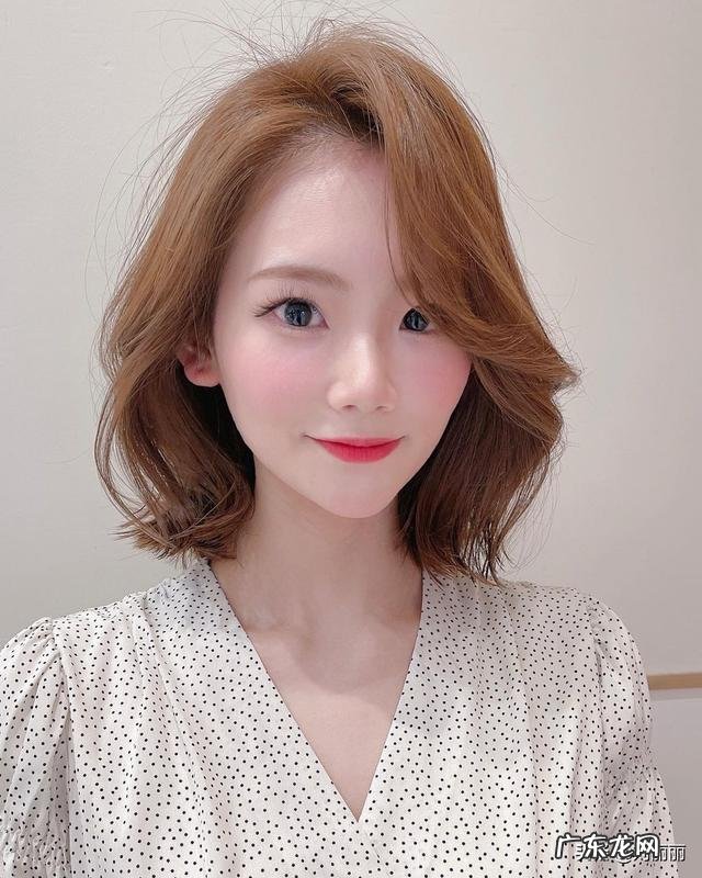 今年中长流行发型图片 2020年流行中长发型图片