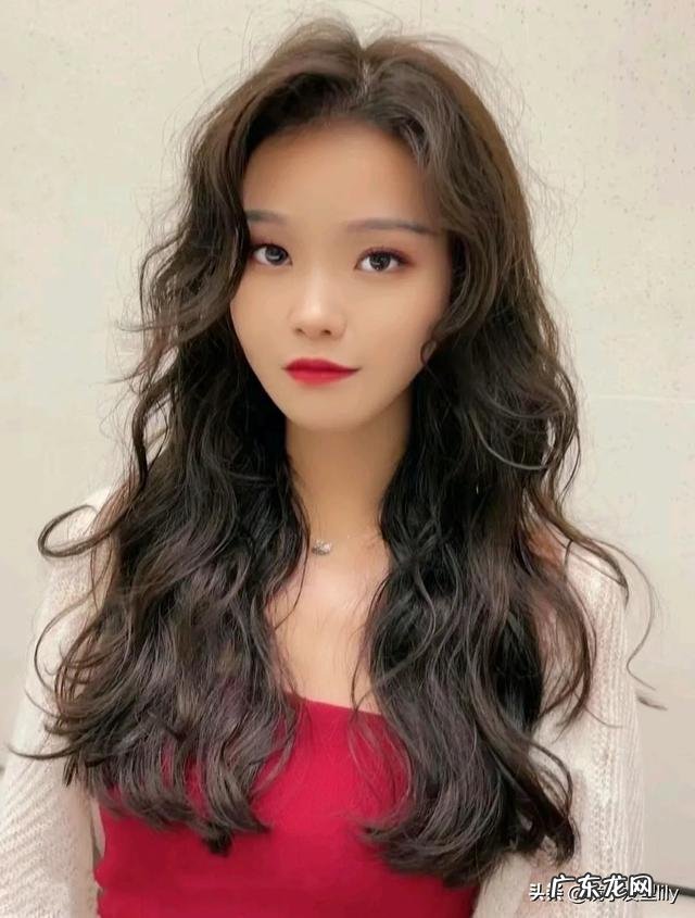 2022最好看发型 2022年适合用什么发型过年