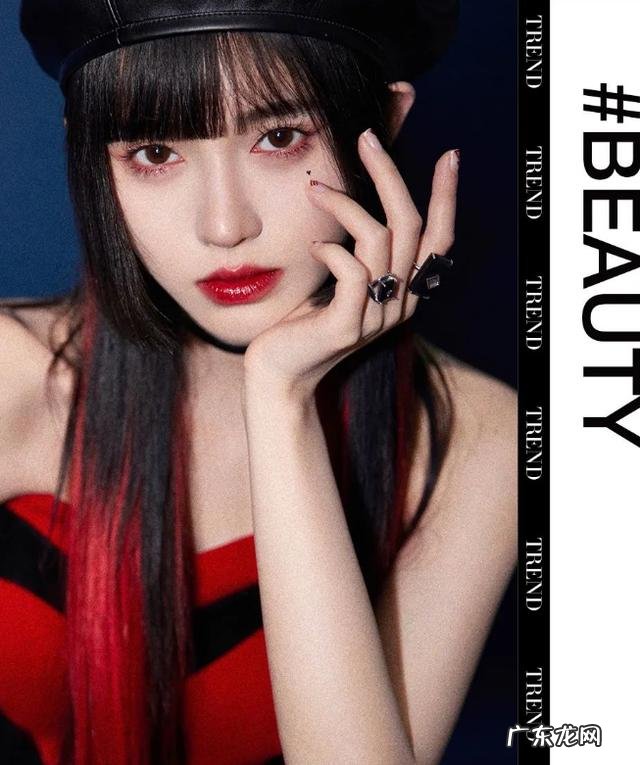 小头小脸的最佳发型 今年这6种发型正火减龄又显脸小