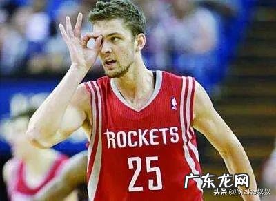 联盟能从1号位打到5号位的球员有几人