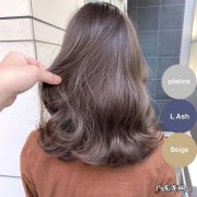 黑发中短发烫发 黑发烫发发型女短发