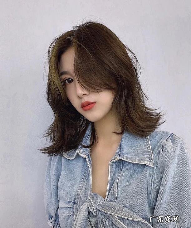 烫啥头发好看 过年了烫什么头发好看