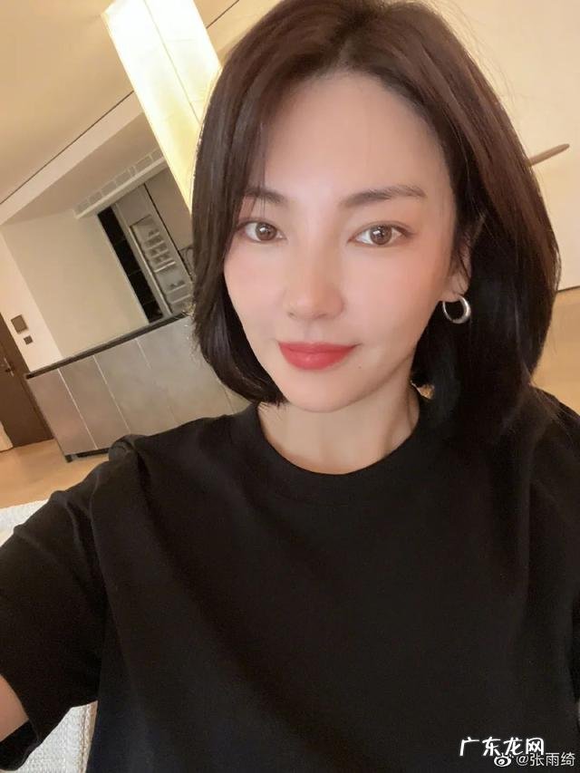 张雨绮长得好像宋慧乔 张雨绮宋仲基合影撞脸宋慧乔