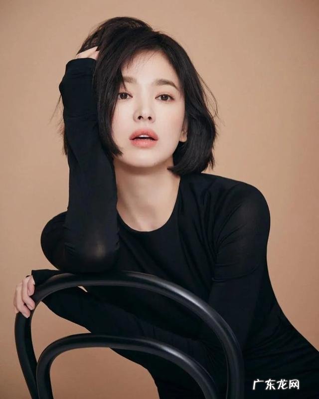 张雨绮长得好像宋慧乔 张雨绮宋仲基合影撞脸宋慧乔