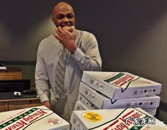 NBA球星每天训练量很大,那么他们的饭量是否也很惊人