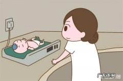 婴儿满月长150克正常吗 婴儿满月长重了1000克正常吗？