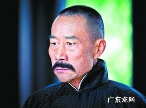 孕后期大夫预估的胎儿体重跟出生后的体重差的多么?