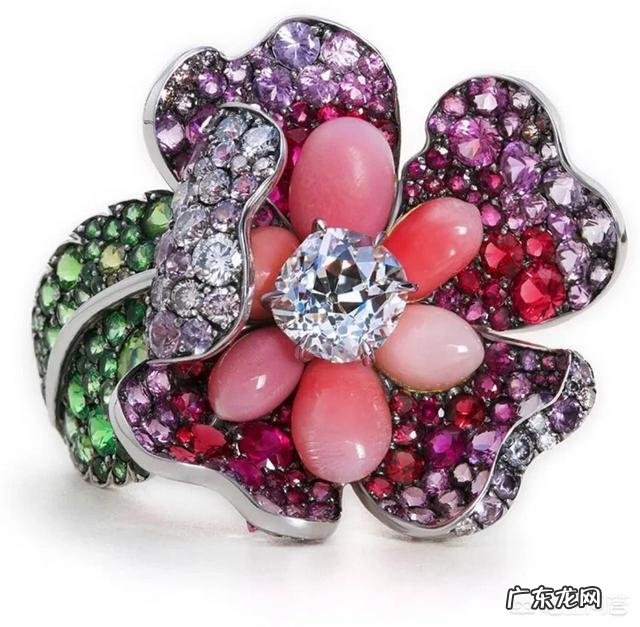 珍珠为什么有很多颜色?哪种颜色最有价值?