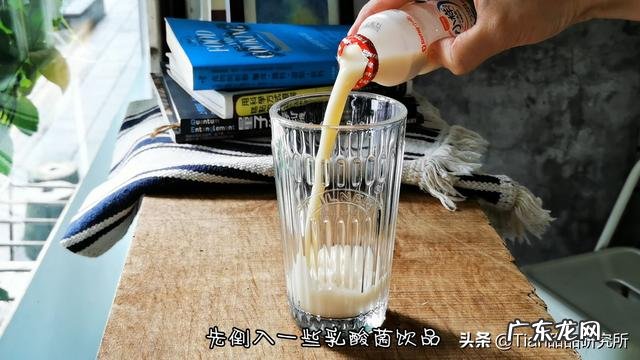 还记得你小时候的学费是多少钱吗?