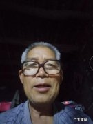 父亲得了肺癌，一天比一天瘦。请问有什么办法可以让他有食欲