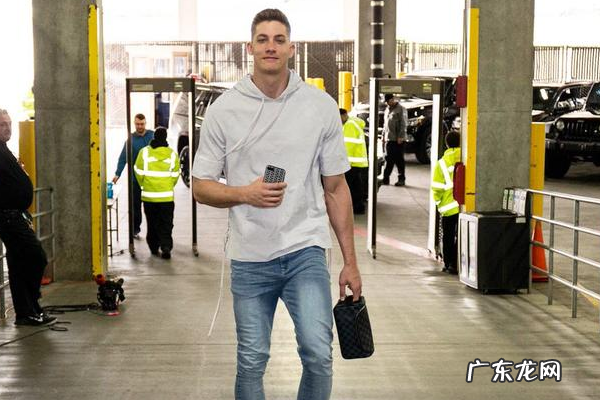 nba球衣颜值排行榜 NBA十大高颜值球员排行榜