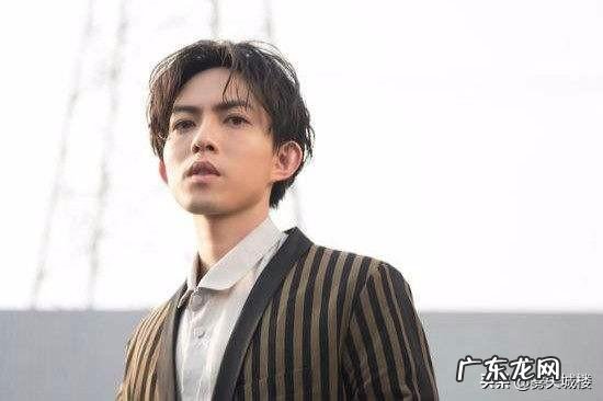 关晓彤为鹿晗庆生，你觉得他们的爱情能长久吗？你会祝福吗？