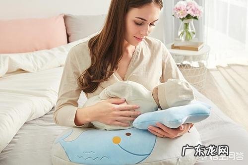 生完孩子满月后该不该去做满月发汗呢？有哪些好处？