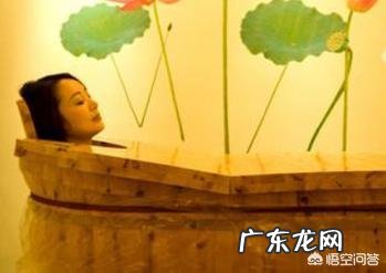 生完孩子满月后该不该去做满月发汗呢？有哪些好处？