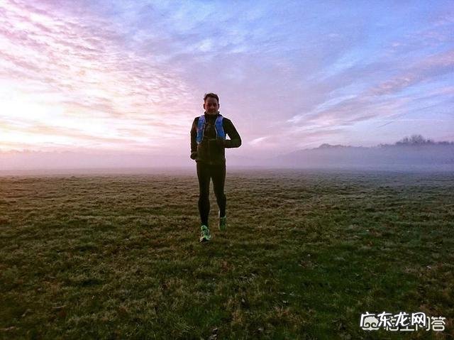 经过一年半的跑步，从140斤降为120斤，正常吗？