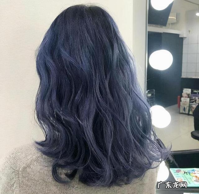 2022年的发型颜色 发色2022年最火发型