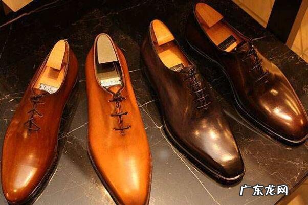 世界十大顶级男鞋品牌盘点 全球十大顶级男鞋品牌