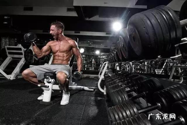 减肥结束后开始练肌肉，是不是会一开始就长11斤的糖源碳水？