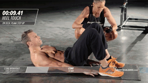 60岁还在健身房力量训练，能缓解身体衰老吗