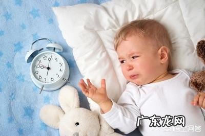 2岁的宝宝睡眠质量不好,怎样才能让宝宝养成良好的睡眠习惯呢?
