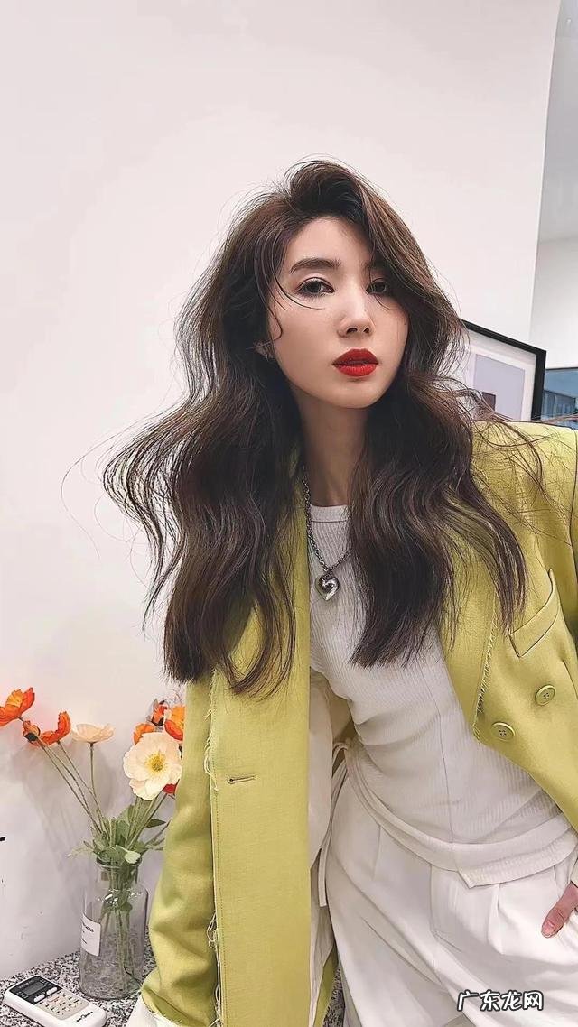 港风慵懒复古短发 2022慵懒法式港风中短发