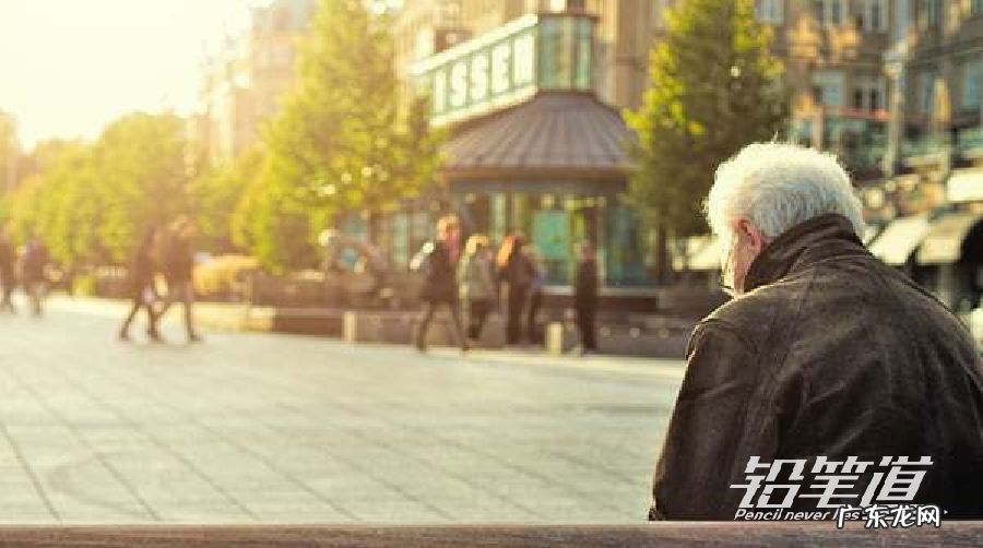 有位大佬1年赚40亿：最近出事了