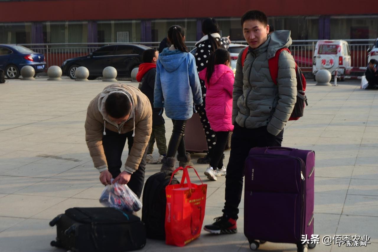 农村攀比风愈演愈烈,拼车拼房已经过时,第3阶段已经开始