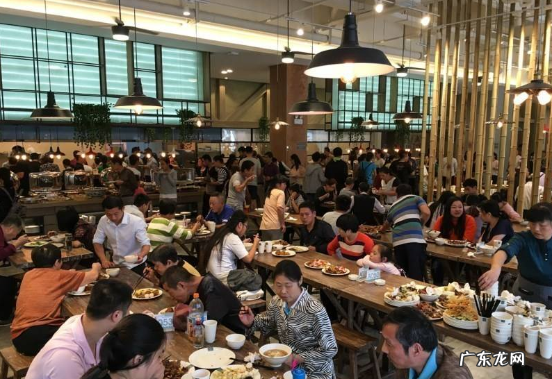 四川老板开川菜馆,利用“霸王餐免费吃”,一年盈利266万