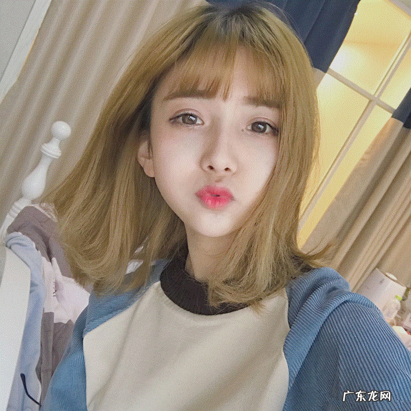 2022最火短烫发 2022年流行发型短发