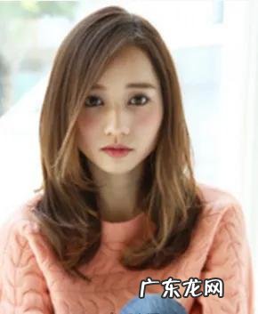 2022最火短烫发 2022年流行发型短发