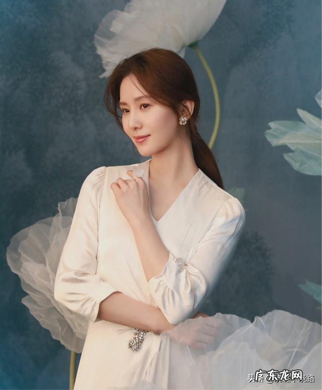 中年女人小卷发型 中年妇女发型比较多怎么烫小卷