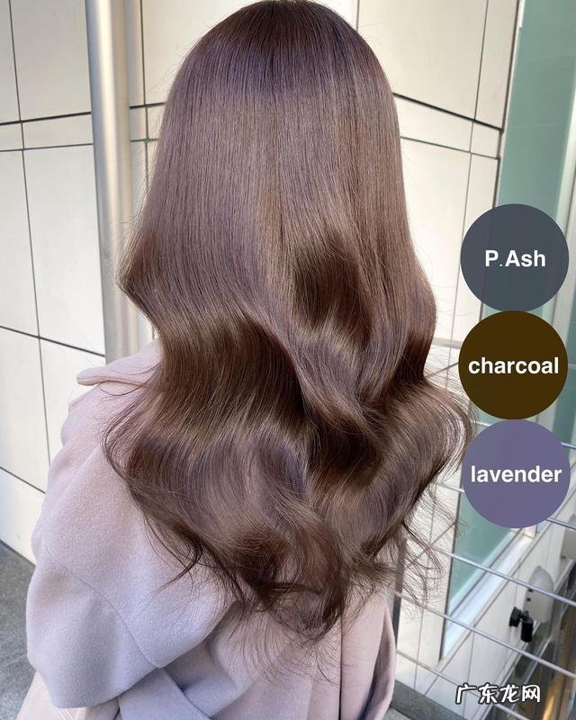 很透亮的奶茶发色 奶茶发色显黑还是显白