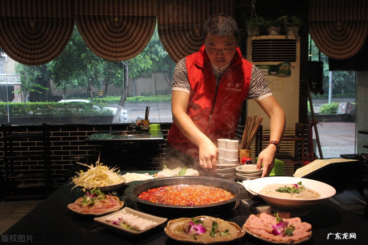 河南夫妻开火锅店,利用“会员模式”来营销,一年盈利260万