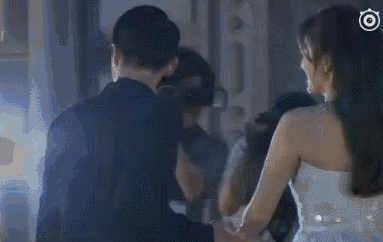 32岁的宋仲基为何匆匆娶了36岁的宋慧乔?