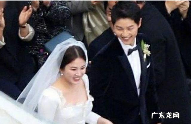 32岁的宋仲基为何匆匆娶了36岁的宋慧乔?