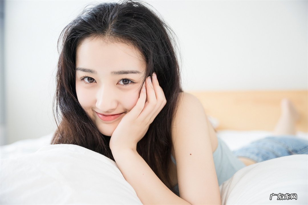 为什么要努力赚钱？因为有钱了，就可以解决百分之九十的烦恼