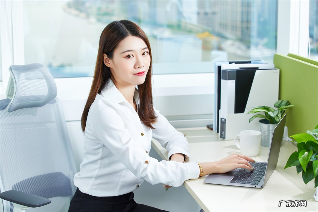 职场上,处处帮别人,从来不为难人,换来的却是同事的不尊重?