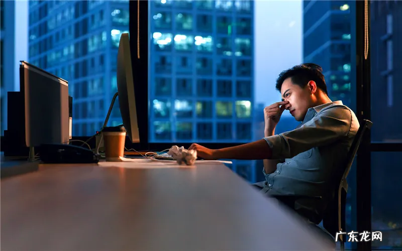 春节不回家,一个人过年,如何让自己不孤单、不伤感?