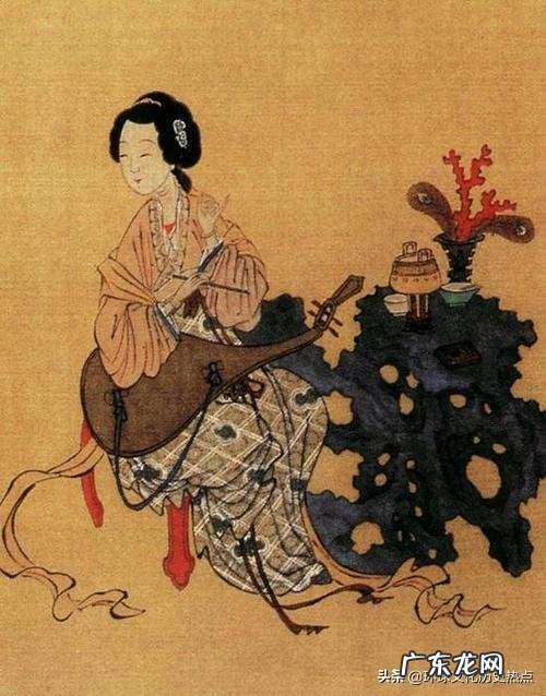 女生挣钱少,就要多做家务吗?